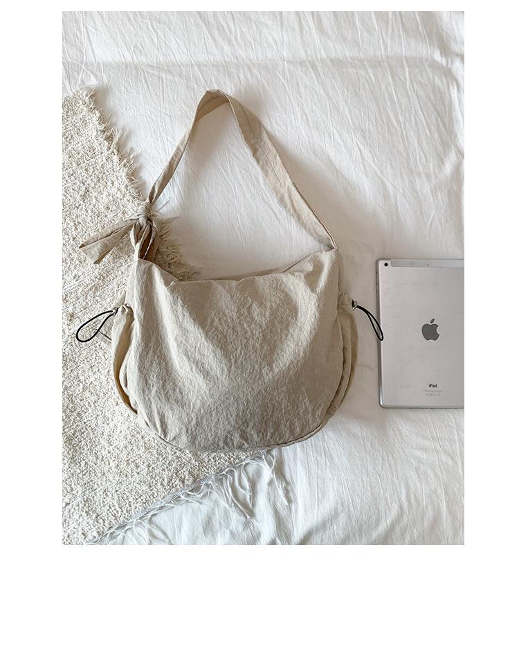 High-Quality Large Capacity Crossbody Shoulder Bag - Fashionable, Simple, Lightweight Underarm Backpack