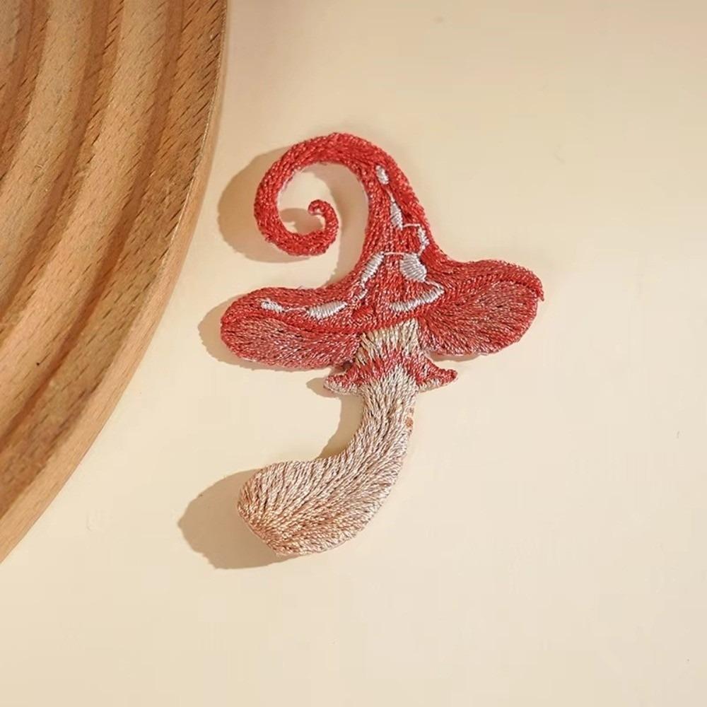 Plant Colored Shoulder Bag Patches 6cm DIY Bag Decoration New Embroidery Patches For Girls