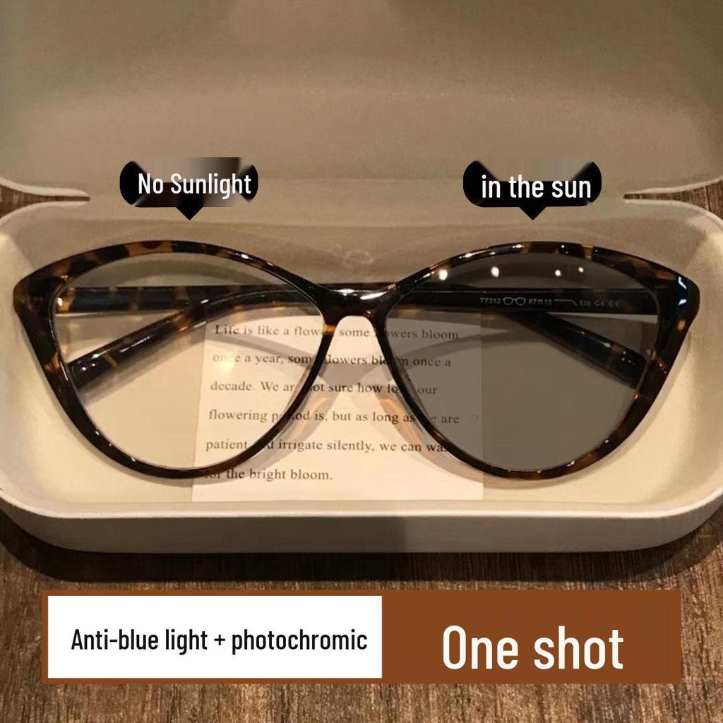 Katzenaugen-Farbwechselbrille für Damen – Stilvolle, Blaulicht blockierende Fassungen mit Korrektionsoption, Perfekt für Fotos und den Alltag.
