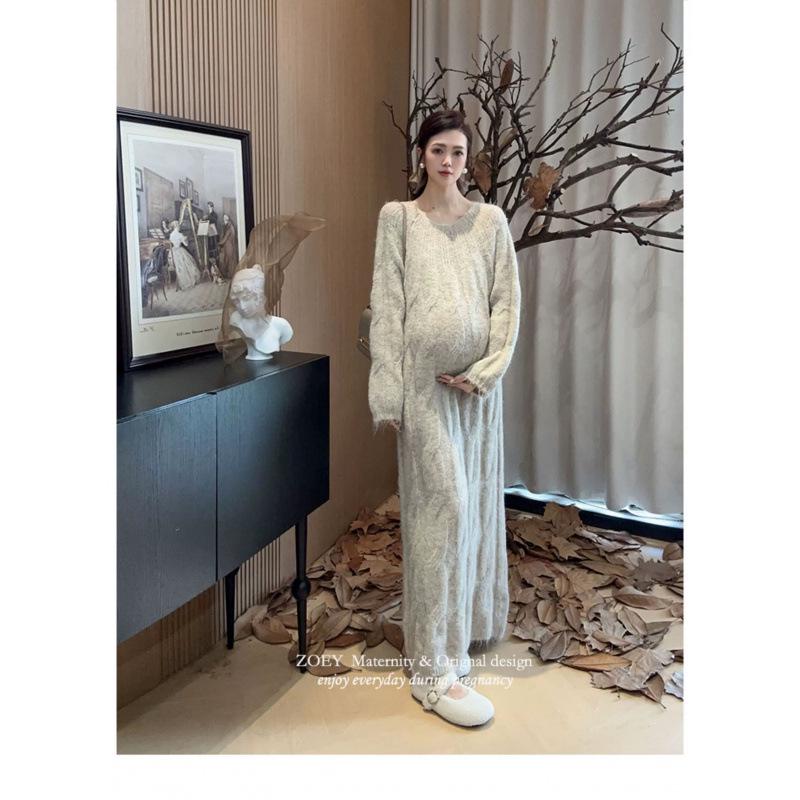 

Maternity Plus Size Winter Sweater Dress - Elegant Long Skirt for Expectant Moms Large абрикосовий
