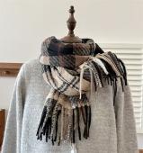 Retro plaid Japanese and Korean atmosphere plaid scarf women's plaid series contrasting color warm shawl student scarf