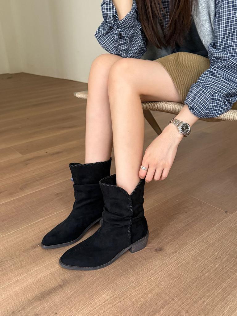 2025 New Women's Boots Square Head Thick Heel Medium Heel Short Boots Versatile and Thin Pile Western Cowboy Boots Maillard Matte