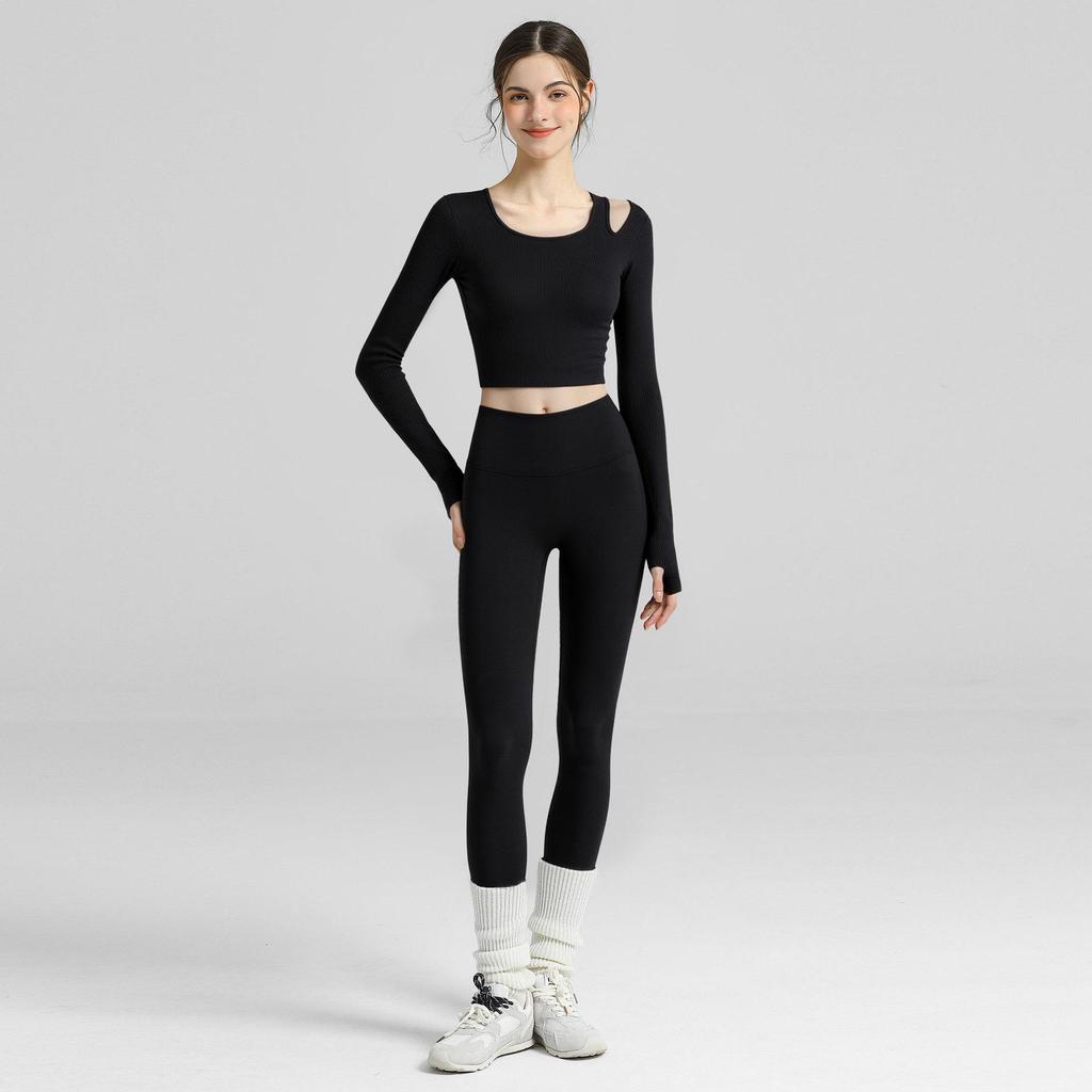 Women's Slim Fit Yoga Top with Built-in Bra - Long Sleeve for Autumn & Winter Fitness, Running, and Pilates