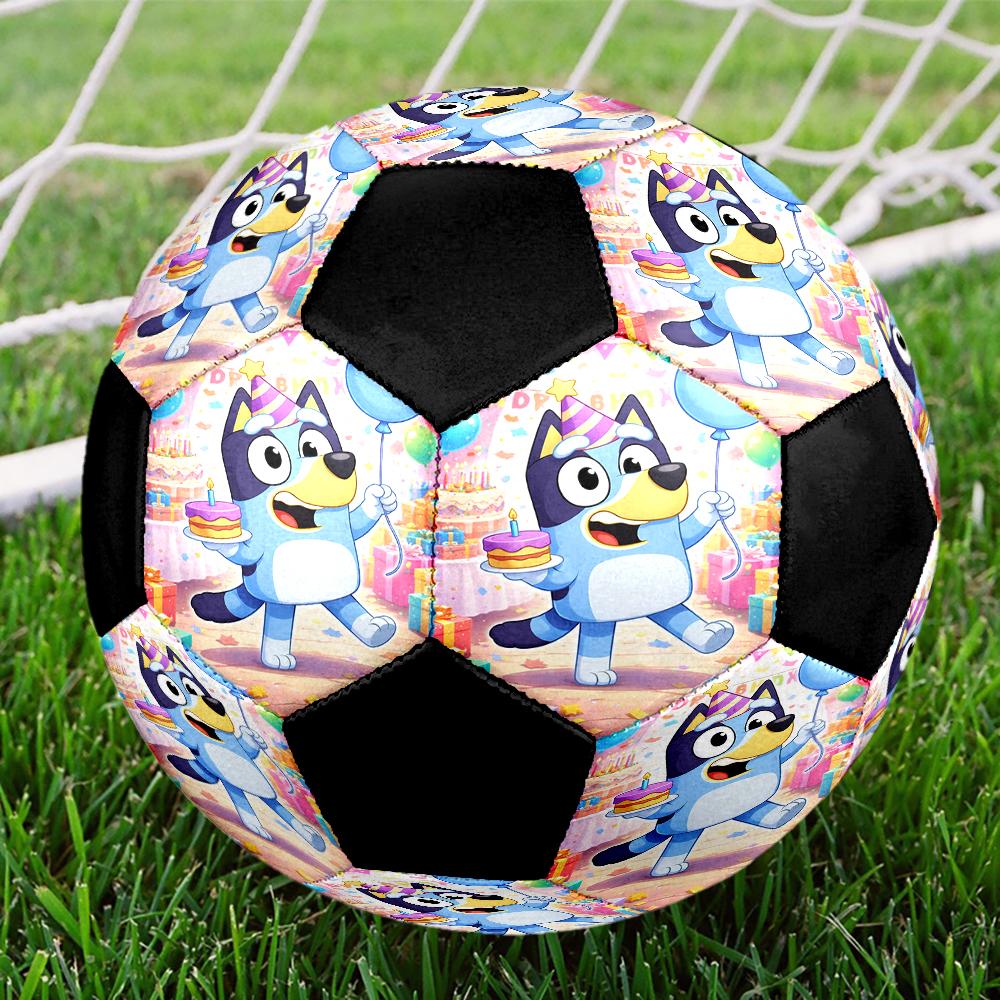 Bluey Theme Size 5 Soccer Ball, Suitable for Both Indoor and Outdoor Matches, a Gift Suitable for Everyone.