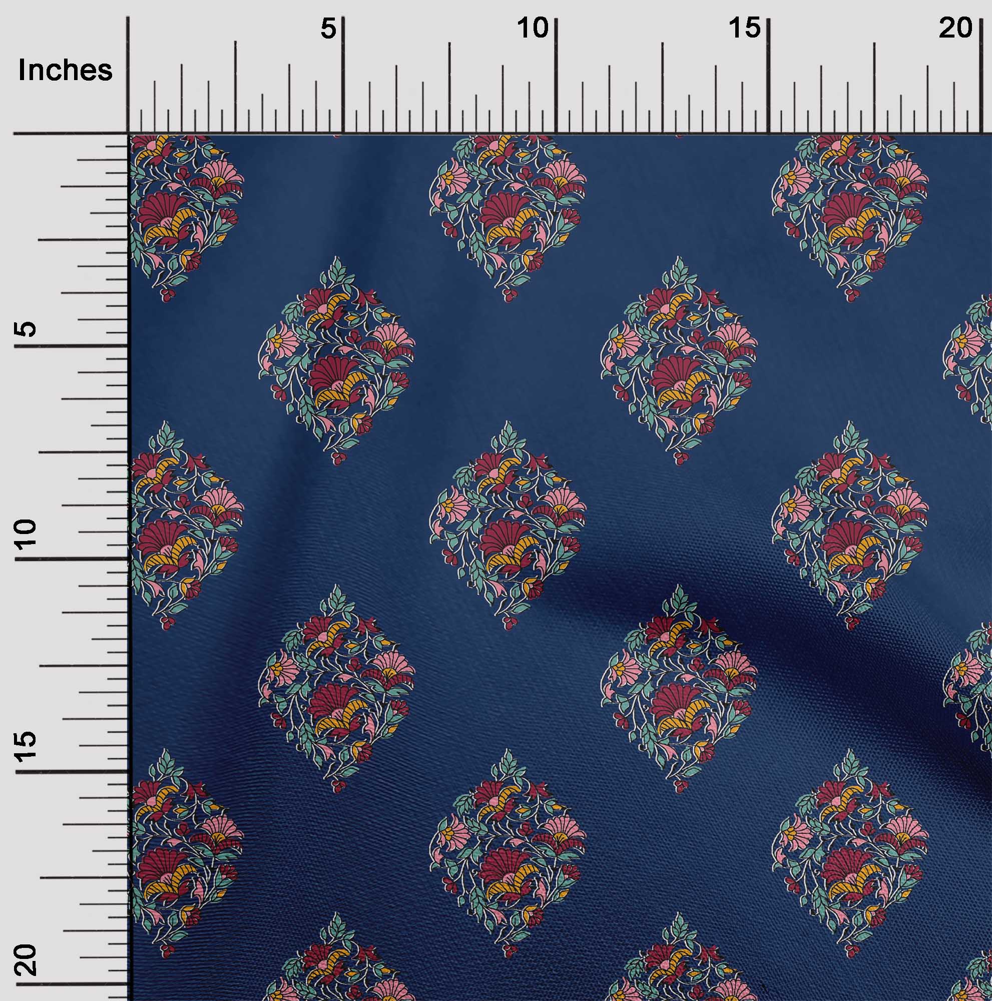 

OneOone Cotton Flex Тканина з листям і квітковими принтами на тканині 40 дюймів 42 Inch - Viscose Chiffon темно-синього кольору