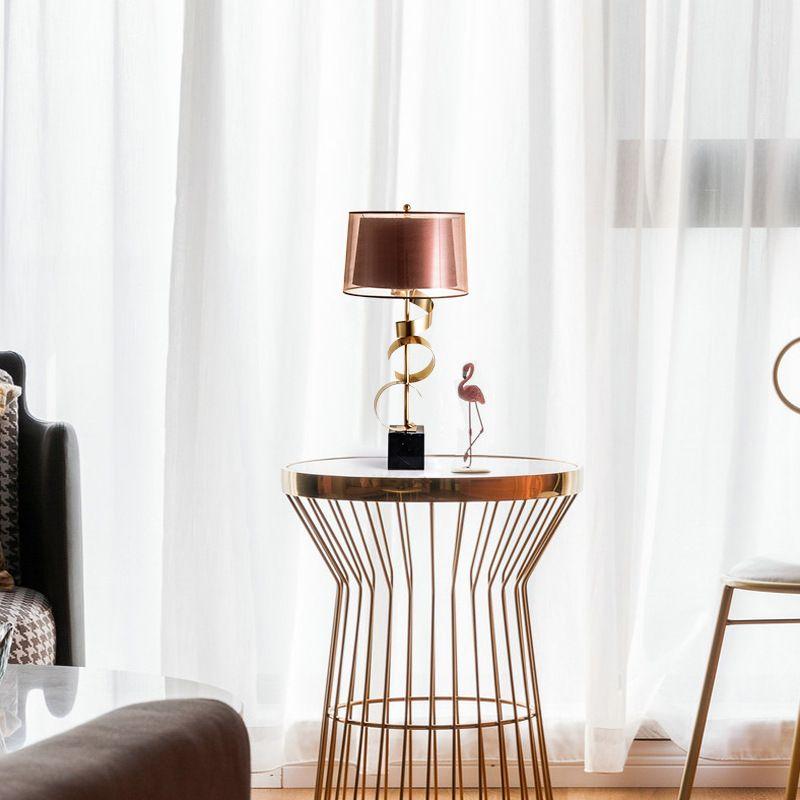 Post-modern minimalist luxury villa living room, bedroom bedside lamp, personalized artistic study table lamp