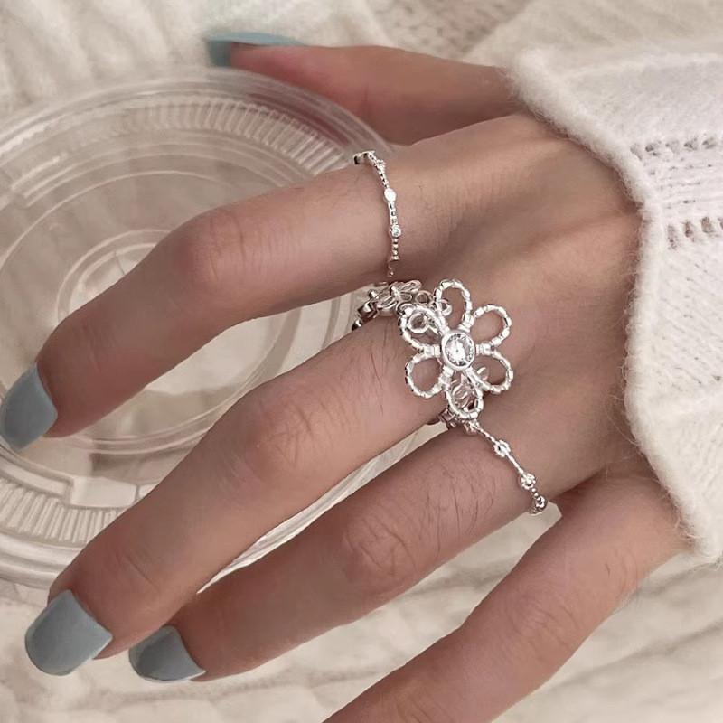 Stylish Korean Design Adjustable Ring For Women With Delicate Hollow Flower Pattern