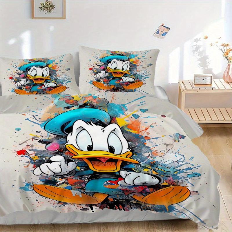 3pcs Donald Duck Art Bedding Set, Includes Quilt Cover and Pillowcases, Suitable for All Seasons, Machine Washable, Ideal Gift for Family an