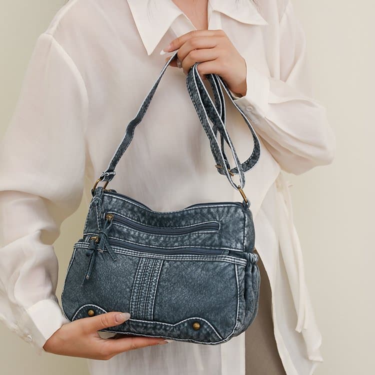 New women's large-capacity shoulder bag messenger bag