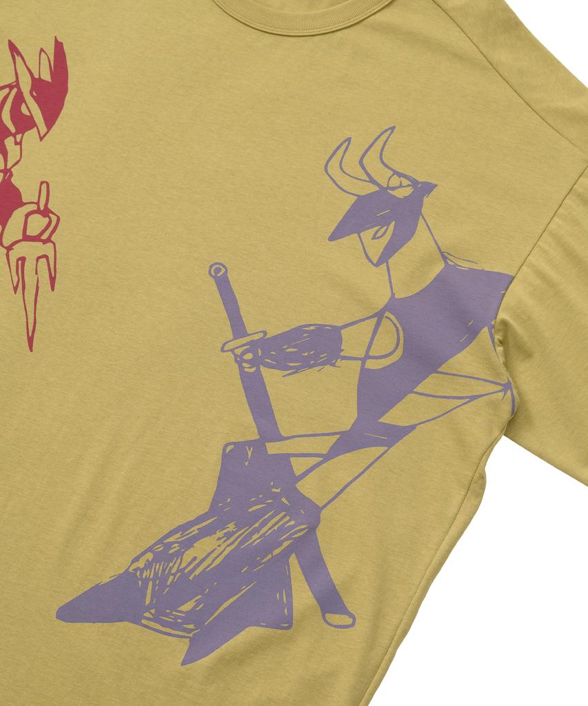 AJOBYAJO Robots Duel Oversized T-Shirt [Mustard]