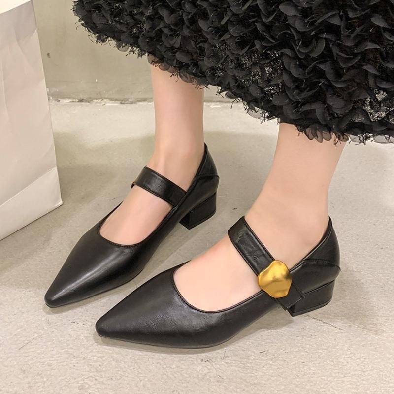 

2026 New Women s Pointed Toe Mary Jane Shoes Classic Retro Comfortable Soft Shallow Low Heel British Style Casual Single Shoes 35