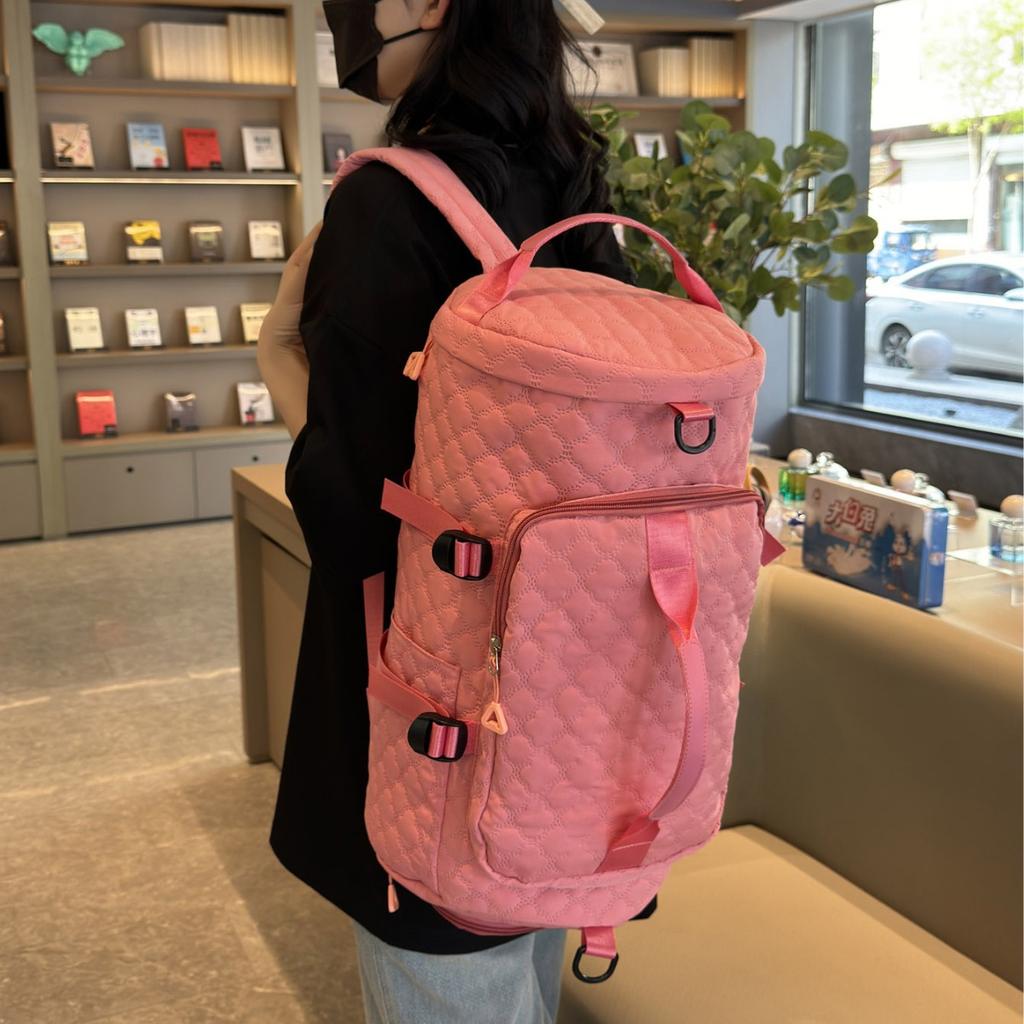 Multifunctional large-capacity fashion and leisure portable shoulder travel bag dry and wet separation sports fitness bag strap shoe compartment