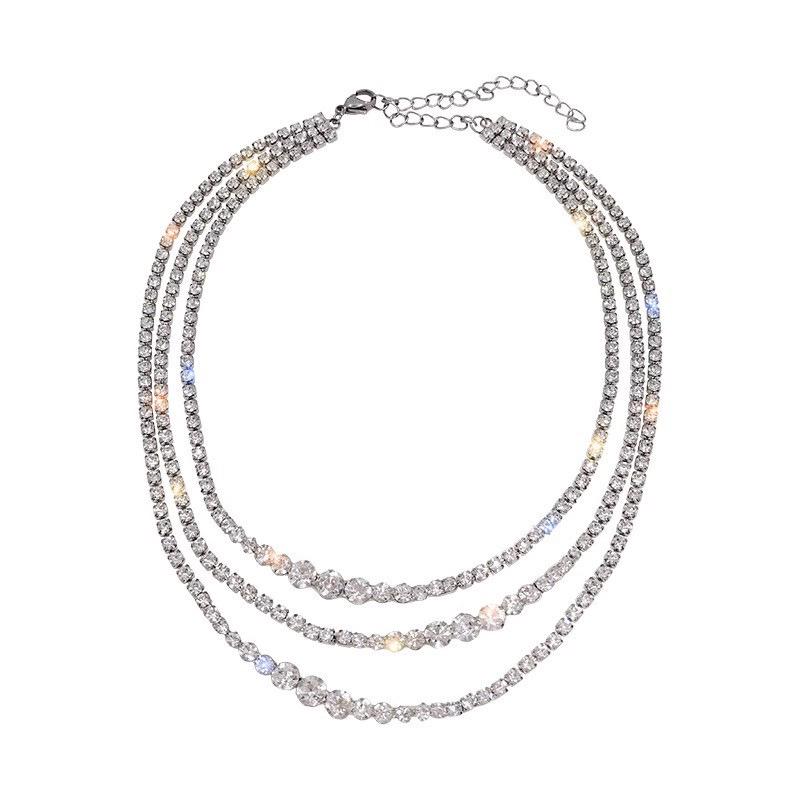 Elegant Multi-Layer Sparkling Diamond Clavicle Necklace for Women: Simple Luxury and Unique Design