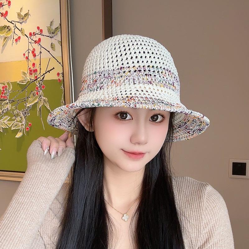 Women's Summer Straw Woven Fisherman Hat with Contrast Stripes Hollow Wide Brim Sun Protection Hat for Outdoor Travel Vacation Face-Covering Sun Hat