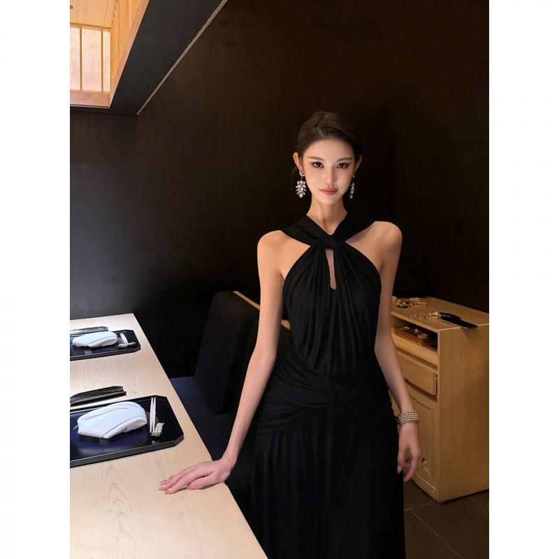 Summer Light People Kochi Wear Rich Family Daughter High-end Sense Fashion Age-reducing White Neck Dress
