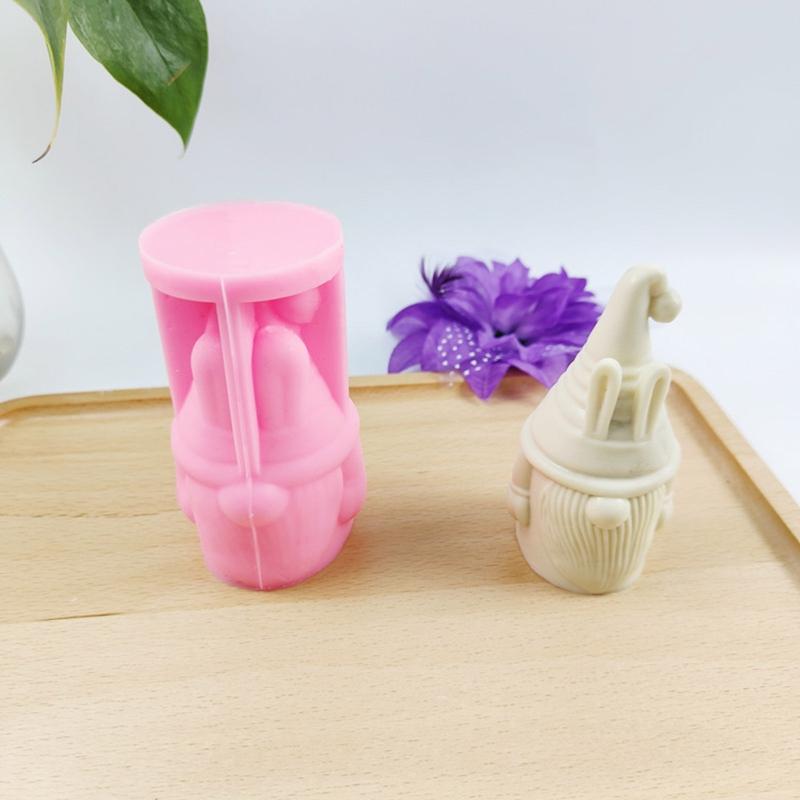 Christmas Candle Mold Long Ear Santa Claus Silicone Mold Gnome Epoxy Resin Mold 3D Casting Mold for DIY Aromatherapy