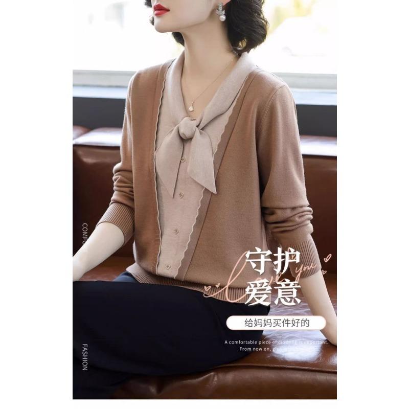 New Fall Pullover Round Neck Button Fashionable Solid Color Versatile Casual Sweater Knitted Top