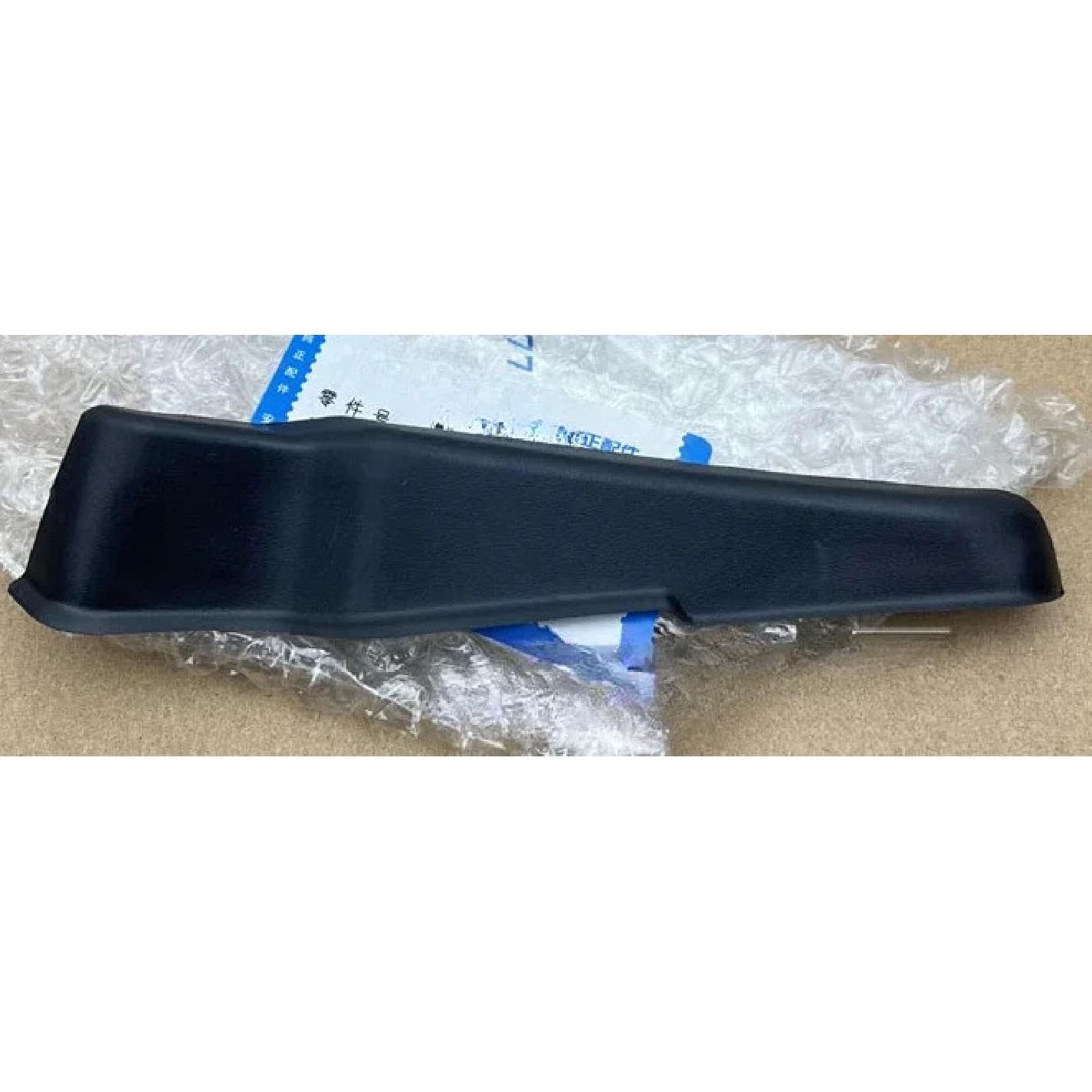 90805135 90805136 Left Right  Wiper Guide Plate Side Rubber Strips Front Windshield Glass Sealing Strip for Buick Verano Right