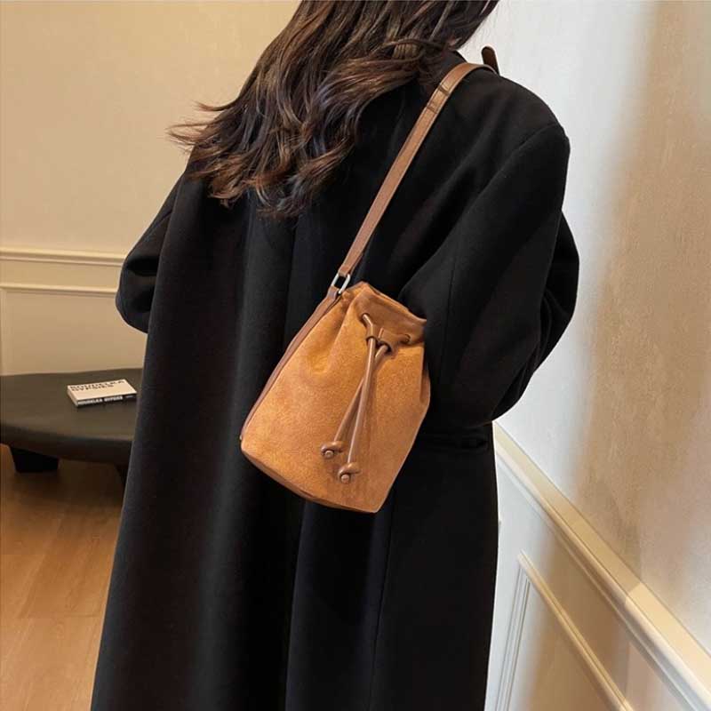 1pcs Women's Shoulder Bag Women's Crossbody Bag Mobile Phone Bag Drawstring Small Shoulder Bags Stylish Shoulder Bags Purse
