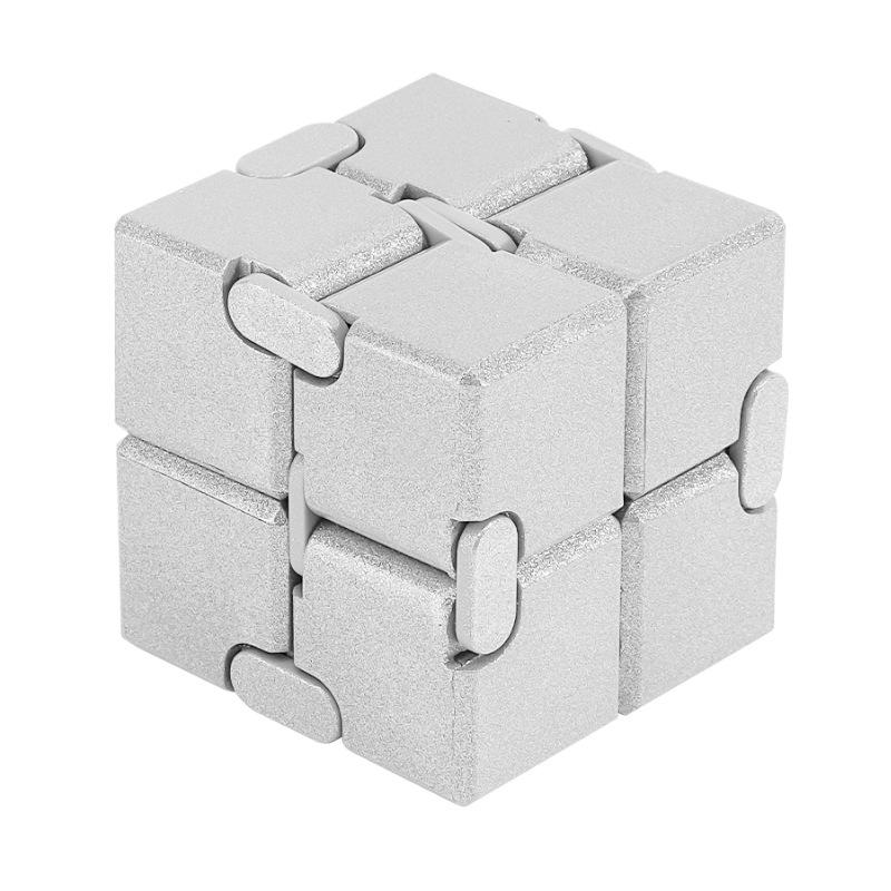 Versatile 2x2 Infinite Flip Rubik's Cube: Creative Decompression Toy