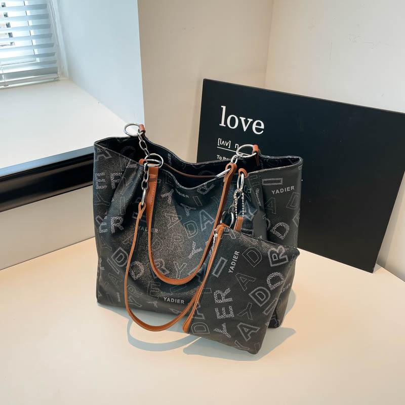 Fashion printed retro shoulder bag women's new early autumn large-capacity mother and child bag commuter casual tote bag