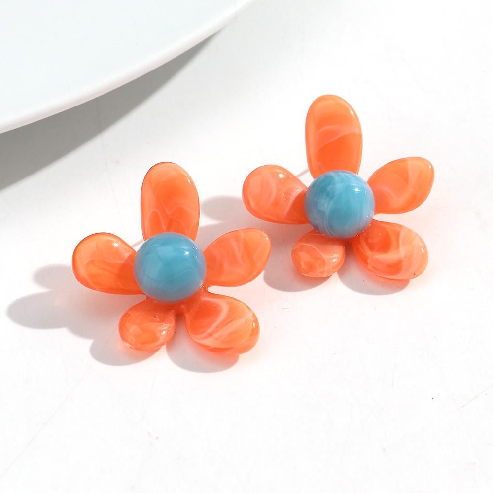 New Colorful Acrylic Flower Stud Earrings for Women Summer Fashion Five Petal Floral Resin Earring Statement Jewelry Daily Gifts