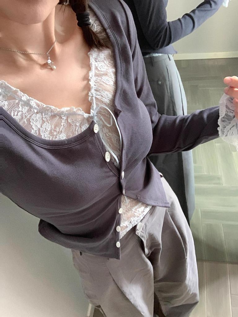 Chemise Chic Transparente en Dentelle à Col en V Protection Solaire - Haut d'Habillement d'Hiver Précoce pour Femmes à Manches Longues