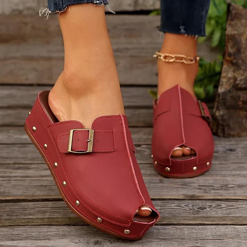 Fashion Retro Peep Toe Wedge Sandals Women Summer 2025 New Rivet Decor Platform Mules Slippers Woman Non Slip Buckle Pu Leather Slides