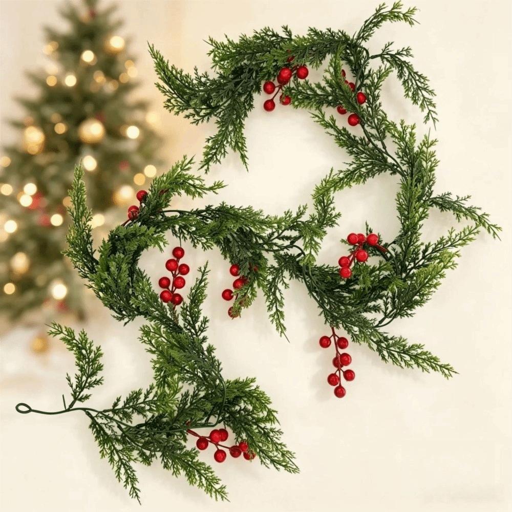 Long Vines Artificial Christmas Tree Pine Needles Berry Cone Artificial Plants High Quality Artificial Pine Leaves Wedding Decor
