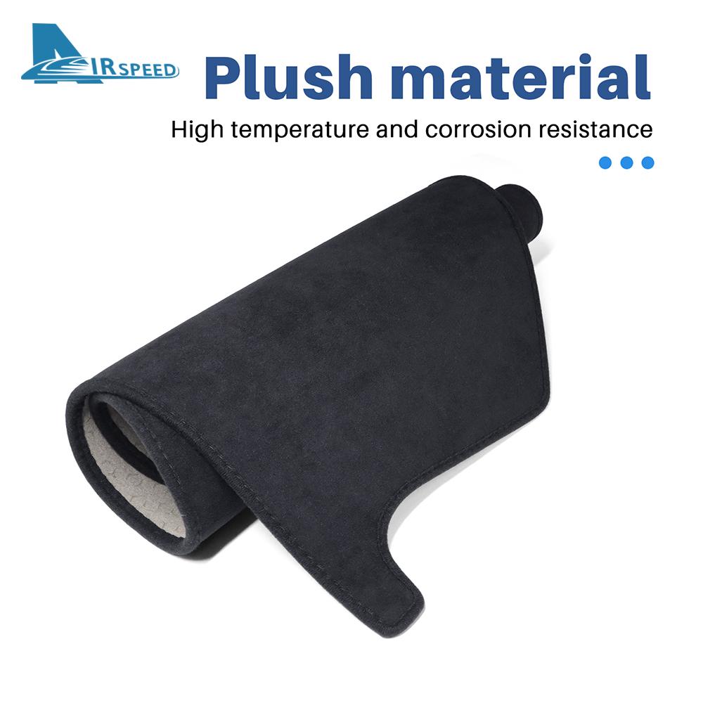 Flanelowa mata na deskę rozdzielczą do Ford Mustang Dark Horse EcoBoost GT S650 2025 2025 2026 Osłona przeciwsłoneczna na deskę rozdzielczą Samochodowa mata anty-UV Antypoślizgowa