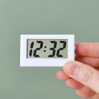 Bateriové mini stolní hodiny se zobrazením data 12 hodin Přenosné digitální stolní LCD hodiny pro studenta/automobil/ložnici