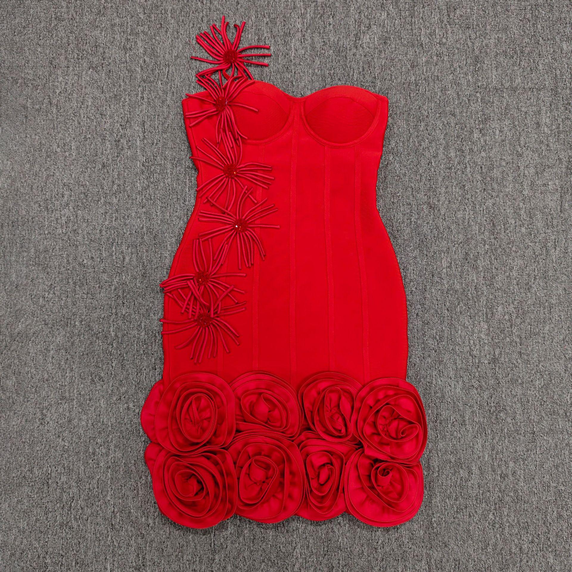 Elegant Rhinestone Embellished Strapless Bandage Dress Medium красный