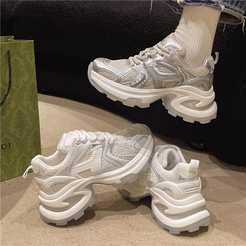Korean version of niche light muffin platform dad shoes women 2025 new running lace-up mesh sports casual shoes women