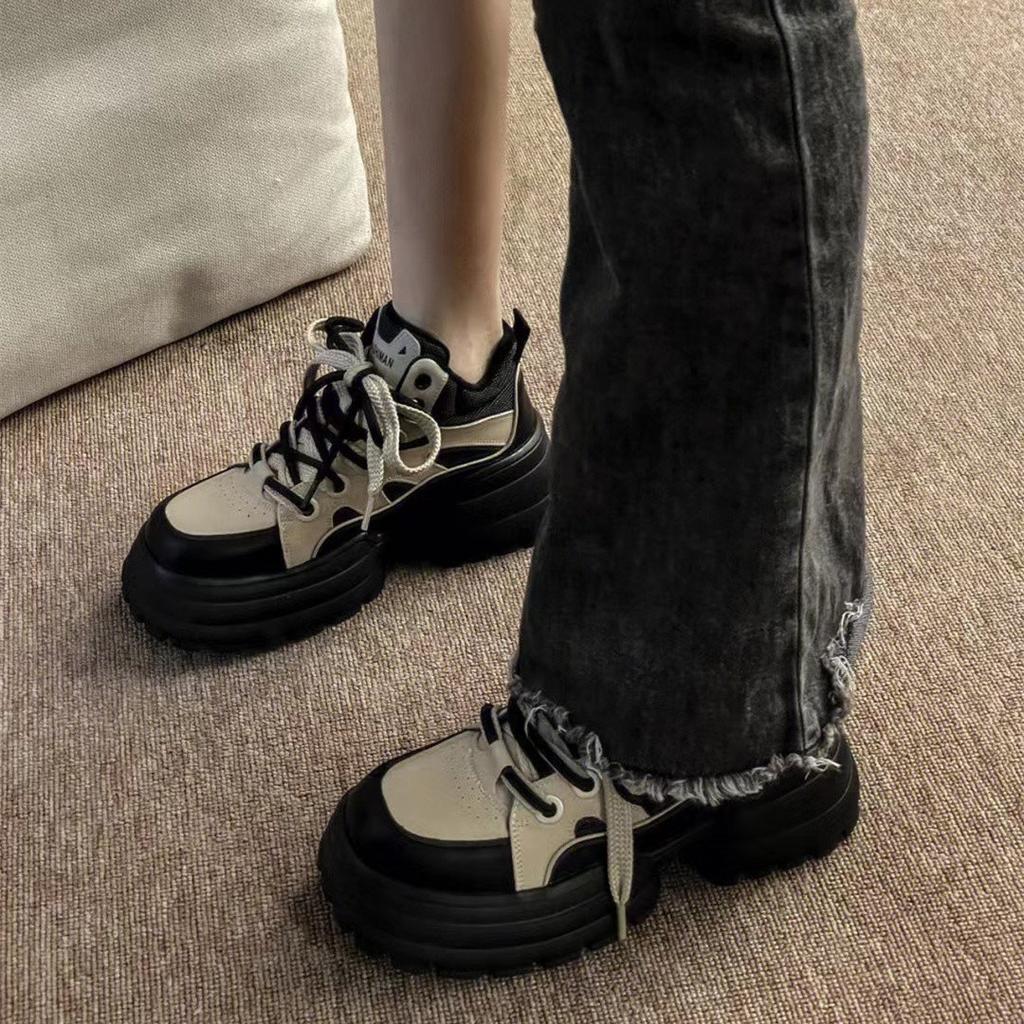 Damen Sportschuhe im amerikanischen Stil Plateauschuhe Retro Muffin Erhöht durch High-Top Casual Daddy Schuhe