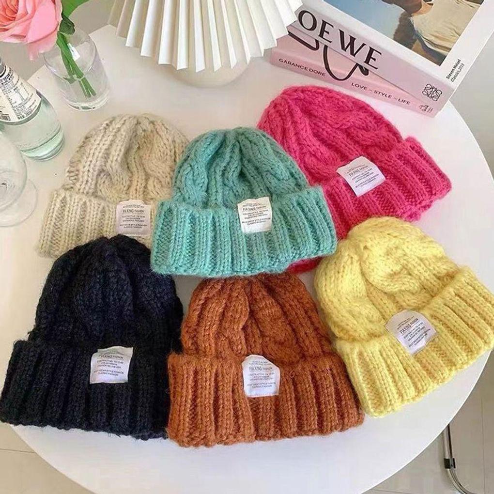 Women's Winter Daily Vivid Color Beanie Hat