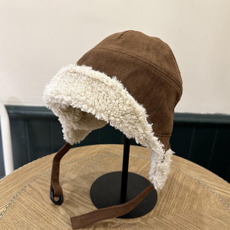

Fleece Suede Double Sided Wearable Lei Feng Hat For Men And Women Winter Outdoor Cycling Warm Ear Protector Bomber Hats as the picture
