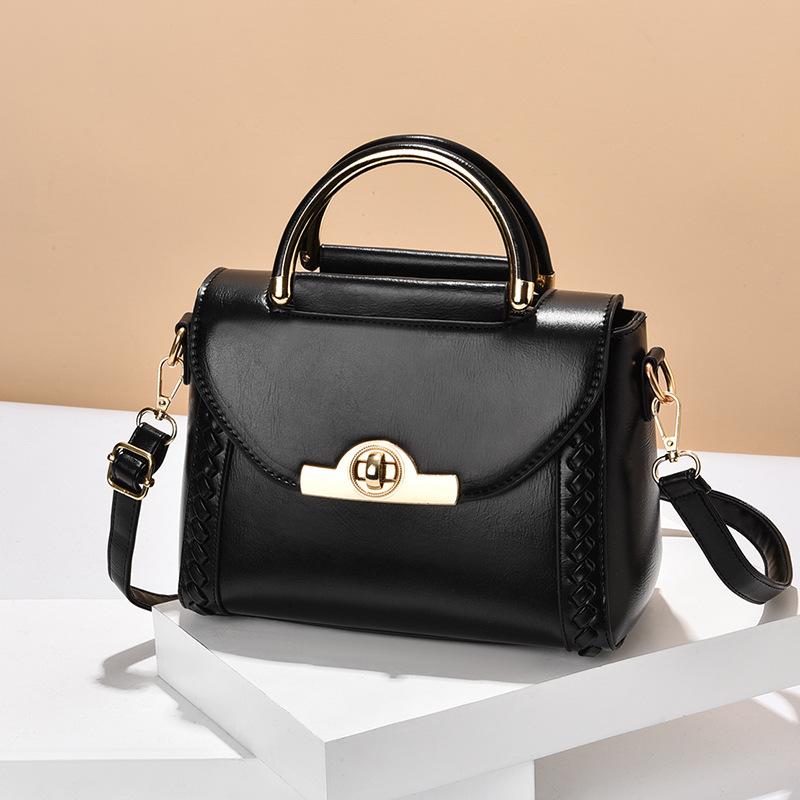 Bag Women's Summer Simple Foreign Texture Women's Handbag 2025 New Trendy Fashion Internet Celebrity Shoulder Messenger Bag