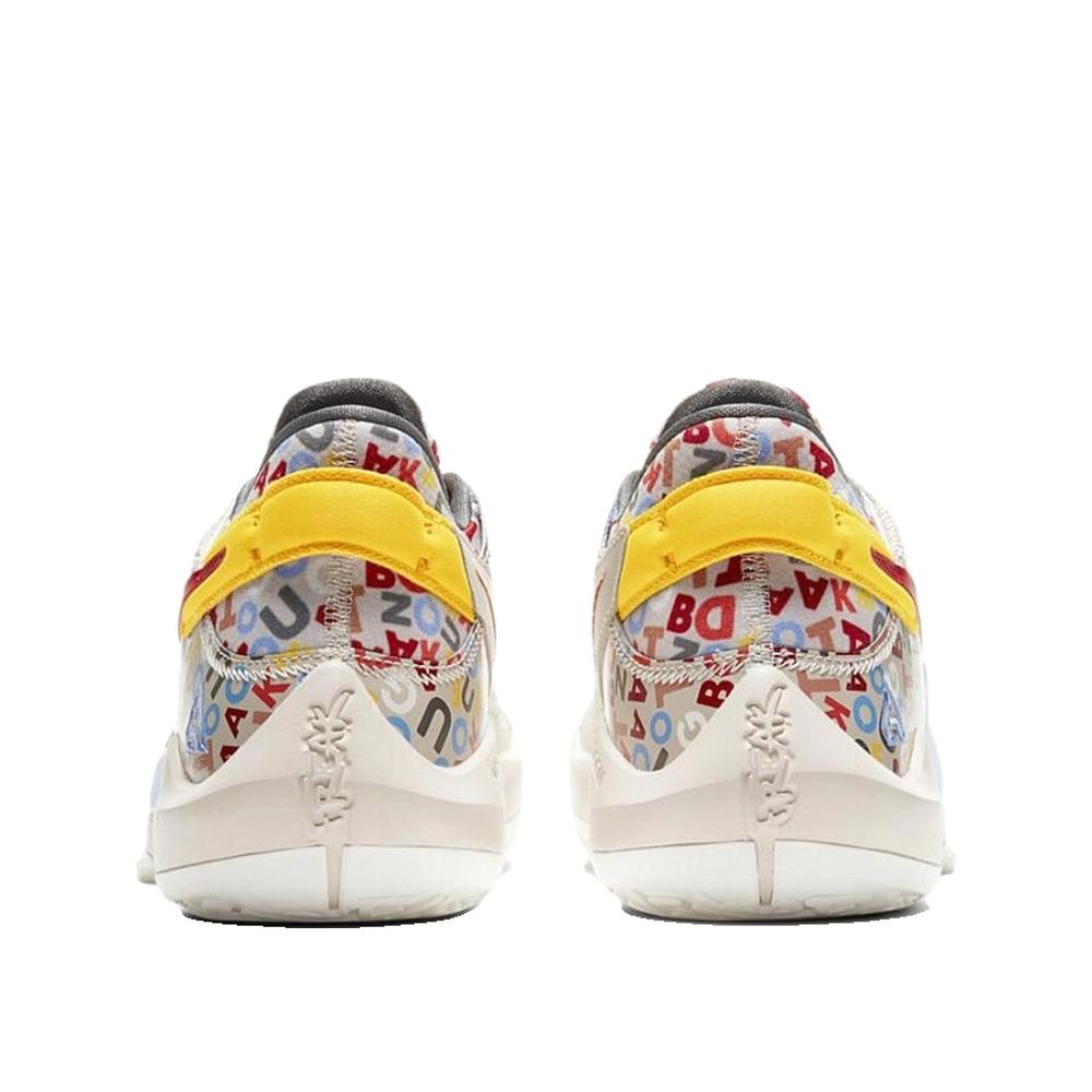 Sneakers Nike Zoom Freak 2