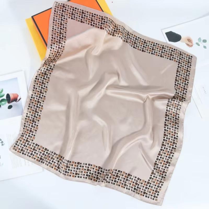 

1Pcs 70Cm Square Printed Silk Scarf For Women Simulated Silk Simple Solid Color Versatile Clothing And Accessories Square Scarf