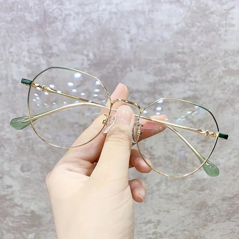 Trendige Anti-Blaulicht-Strahlungs-Anti-Müdigkeits-Myopie-Brille in koreanischer Version für den Augenschutz von Frauen, flache Gläser