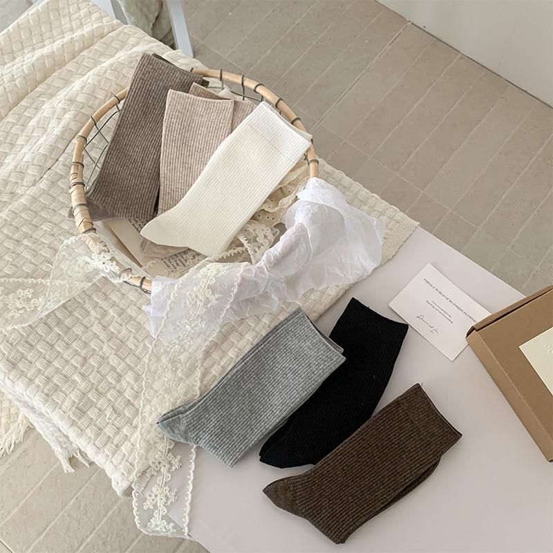 Women's Black & White Ribbed Slouch Socks - Mid-Calf Length, Versatile for Autumn/Winter, Pair with Leather Shoes