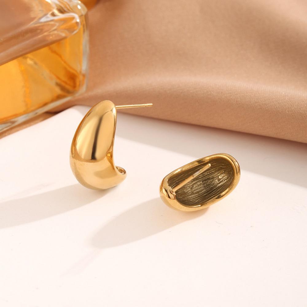 The New Classic Copper Alloy Smooth Metal Earrings Are Suitable for Women's Fashion, Korean Jewelry Temperament, and Daily Wear By Girls