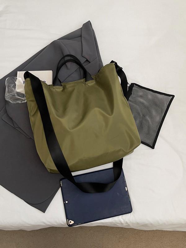 Korean Lightweight 2025 Crossbody Bag: New Fashion, Versatile, Commuter-Friendly, Shoulder & Lazy Style