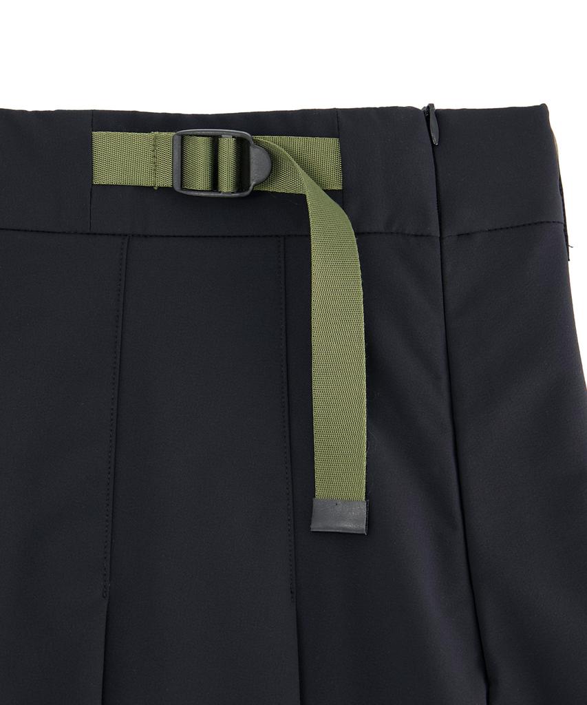 Le Sonnet Minimal Pleated Skirt Black