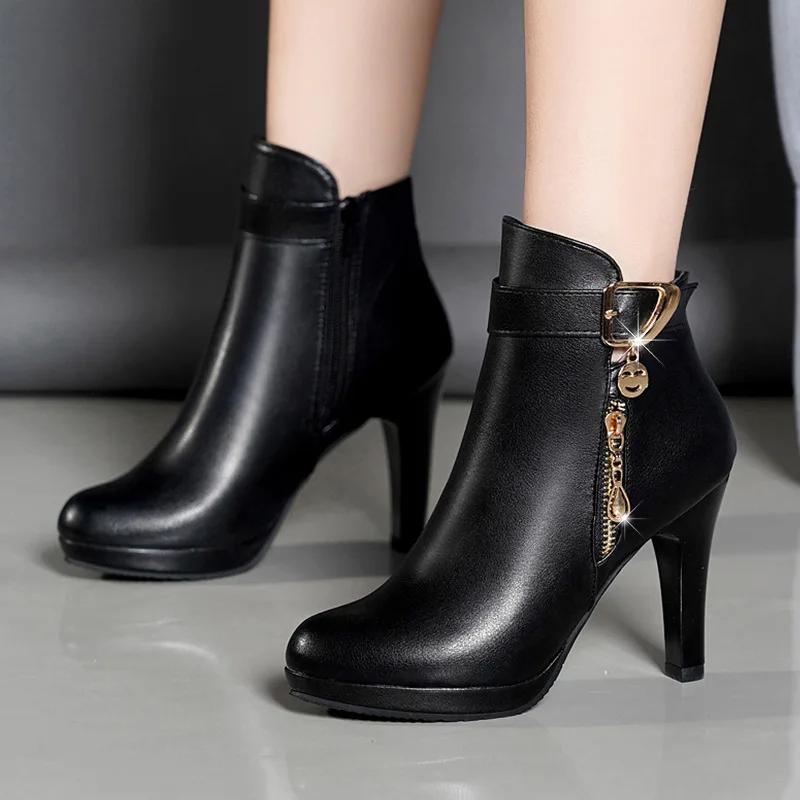 Women High Heels Boots Temperament Pointe Leather Boots Fashion Rhinestone Casual Ankle Boot Leather Short Boots Bottines Femmes