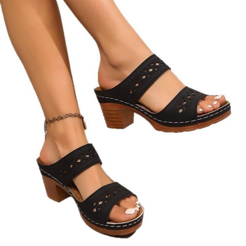 Large-sized Shoes One-line Shoes Flip-flops Women's Flip-flops Wedge Heel Casual Flip-flops