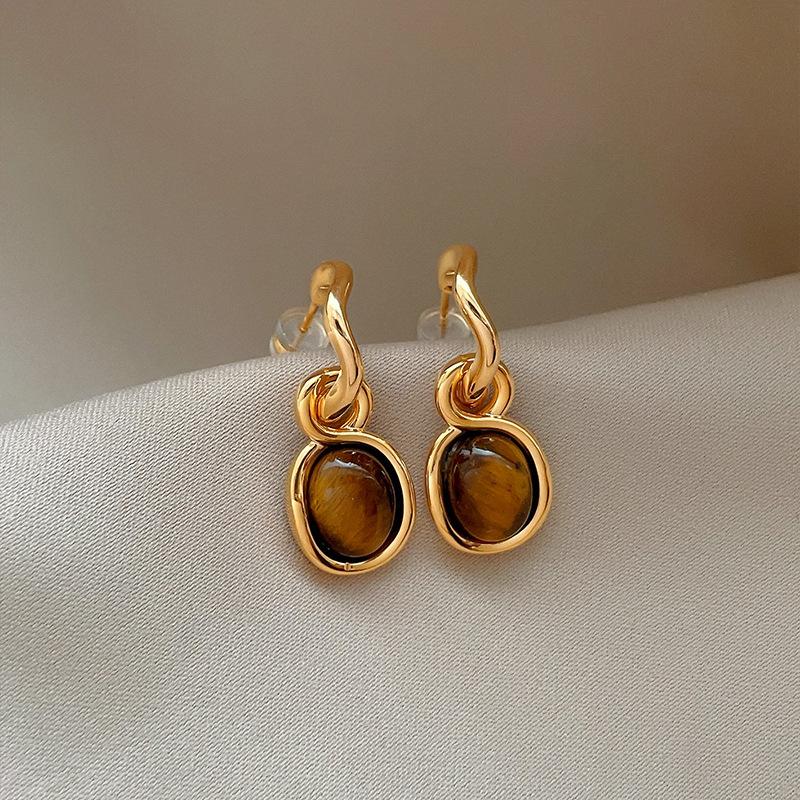 18k real gold electroplated retro geometric tiger's eye stone earrings, studs, personalized simple earrings.