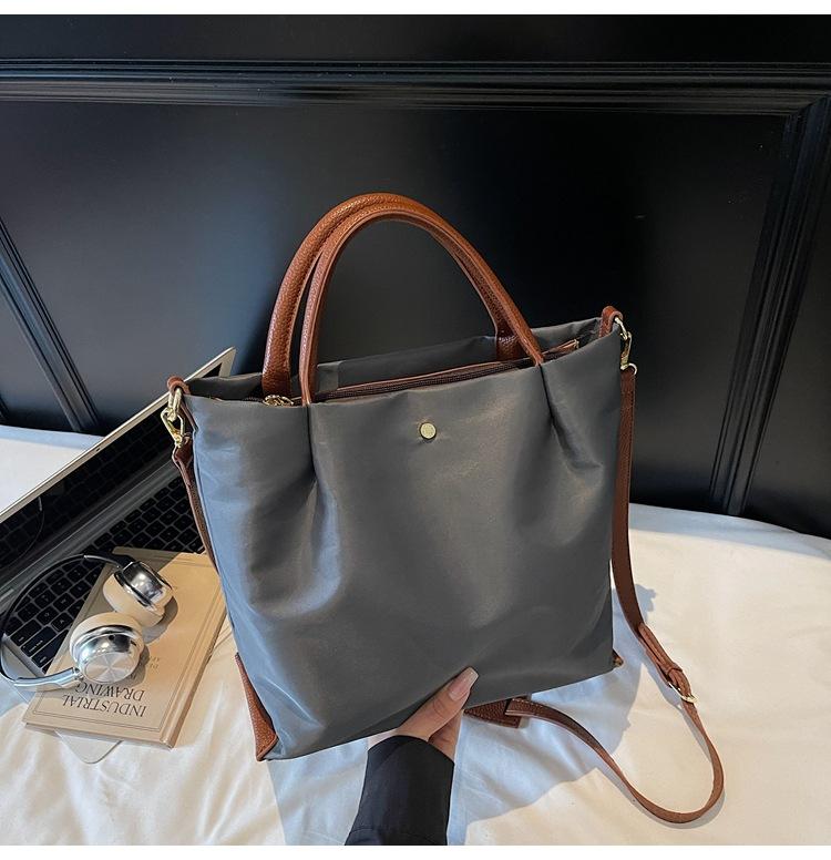 Lightweight Nylon Cloth Small Bag Women's 2025 New Casual Mini Shoulder Crossbody Bag Commuter Handbag Bag