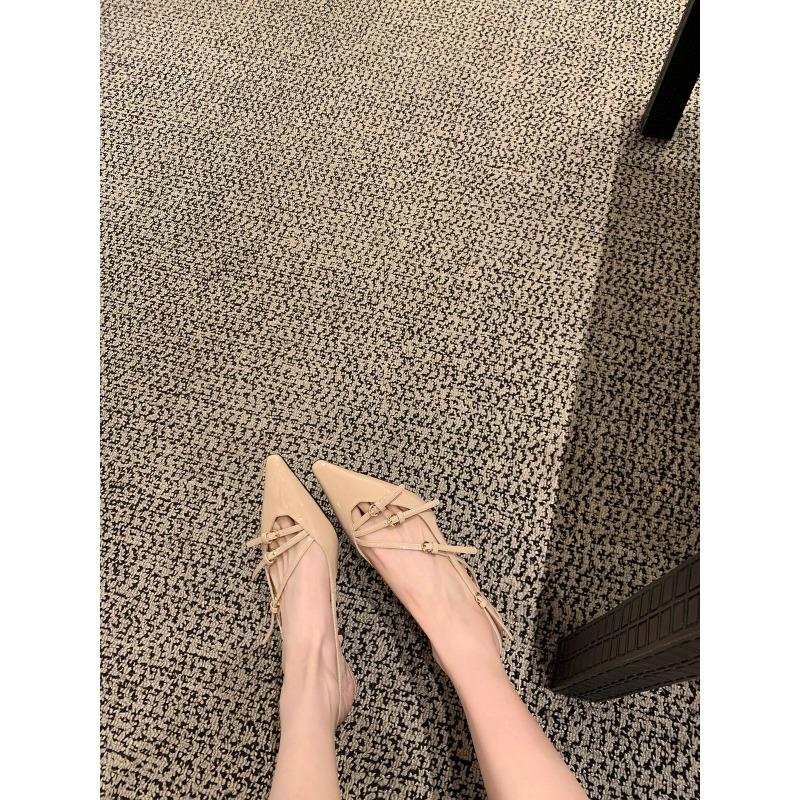 

New miu * nude bag head shoes women s thin heel pointed sandals temperament one-word buckle with empty high heel 34 телесный