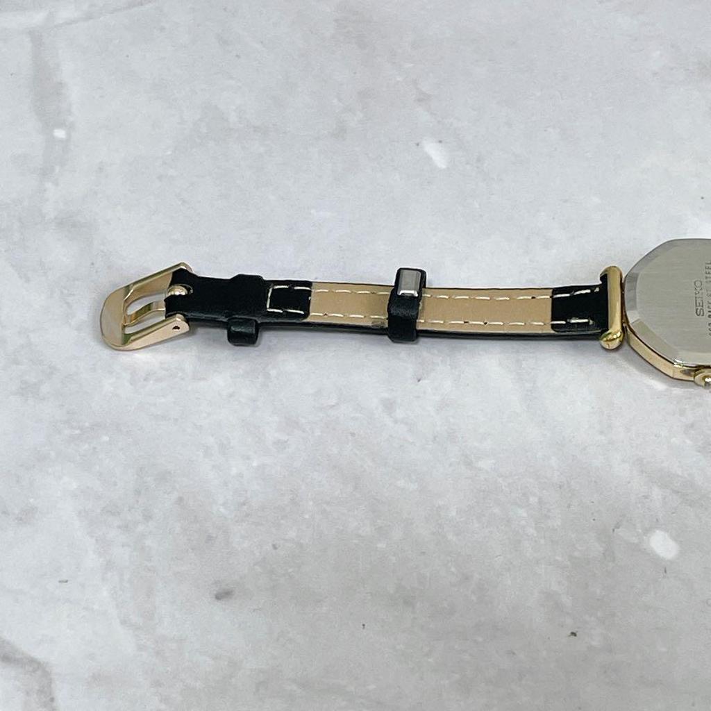 Used Rare SEIKO Chariot Watch Gold Octagon #t21
